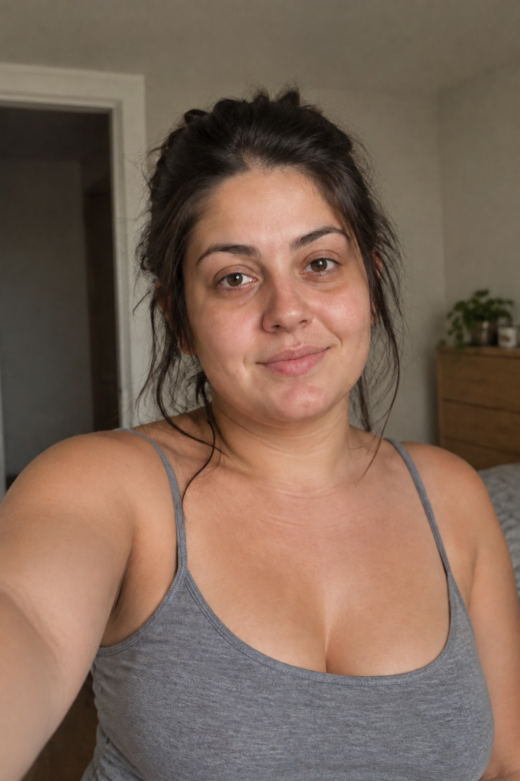 files/selfie-donna-naturale.png
